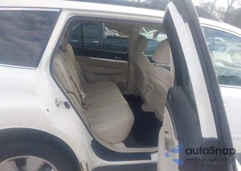 2012 Subaru Outback 2.5I Premium z USA, uszkodzony, nr VIN 4S4BRBCC1C3206653